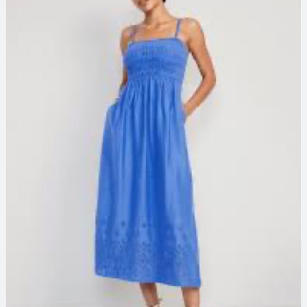 Old Navy Fit & Flare Eyelet Embroidered Smocked Cami Maxi Dress in Blue Sz Large